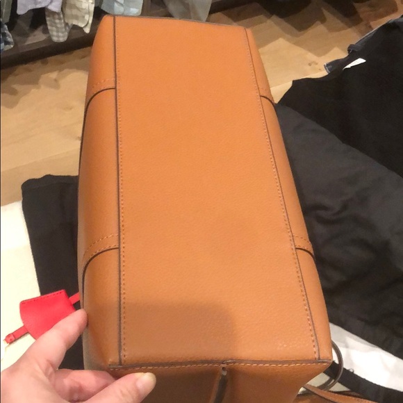 Tory burch camel tote - Picture 4 of 4